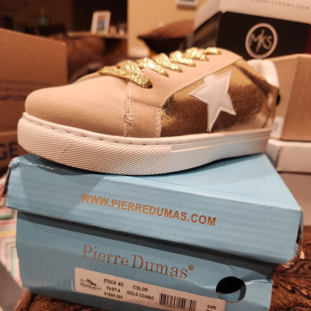Pierre Dumas Lace-up Sneakers